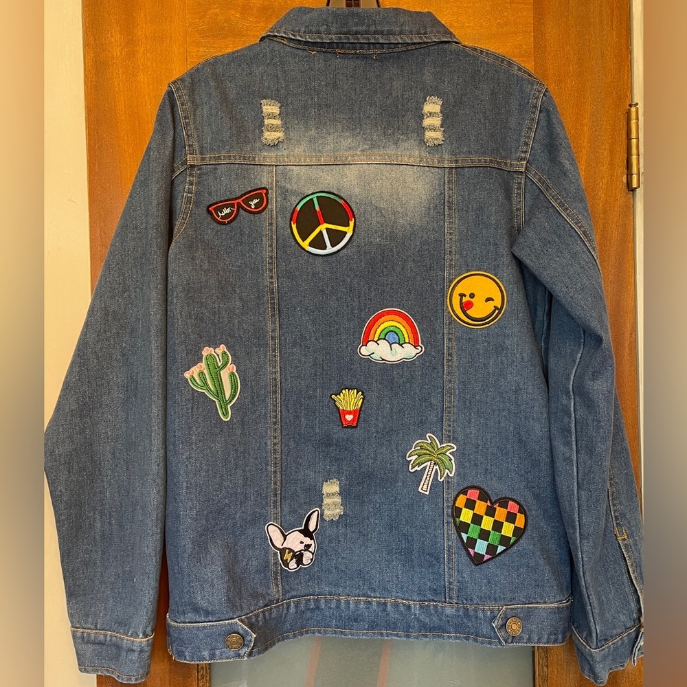 Lola & The Boys Girls Patch Distressed Denim Jean Jacket NO SIZE TAG